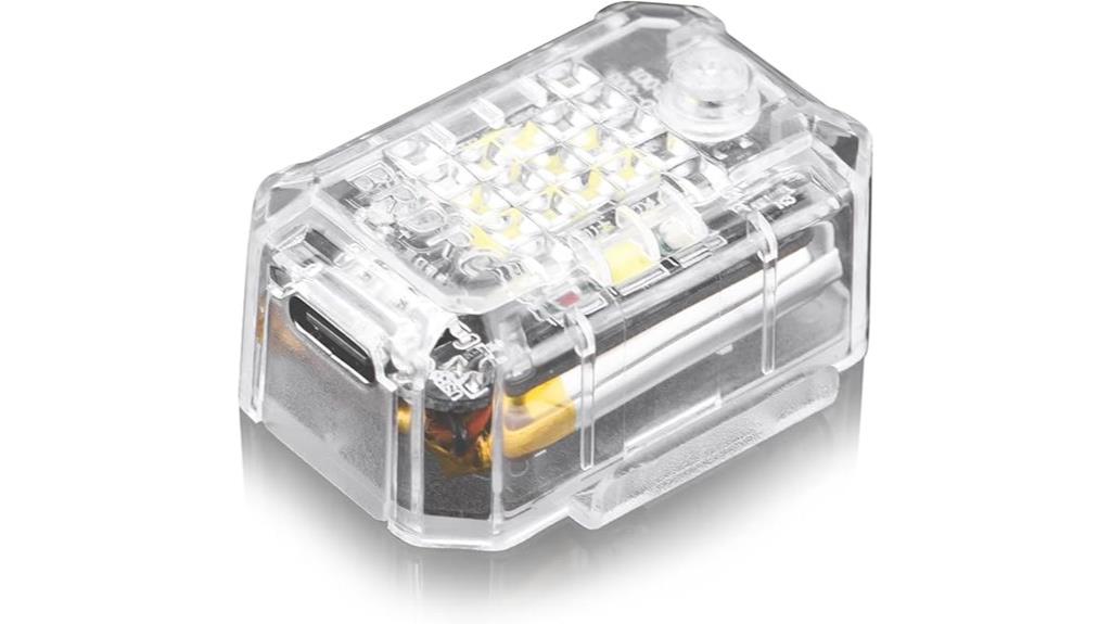 dji air 3 strobe light